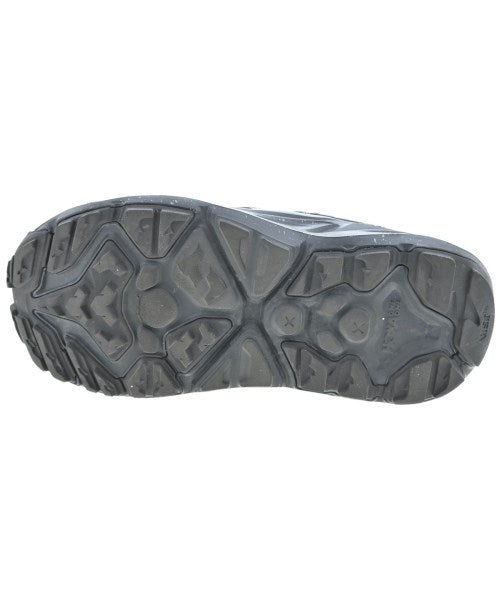 HOKA ONE ONE 涼鞋