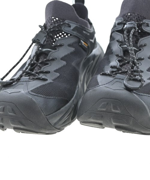 HOKA ONE ONE 涼鞋