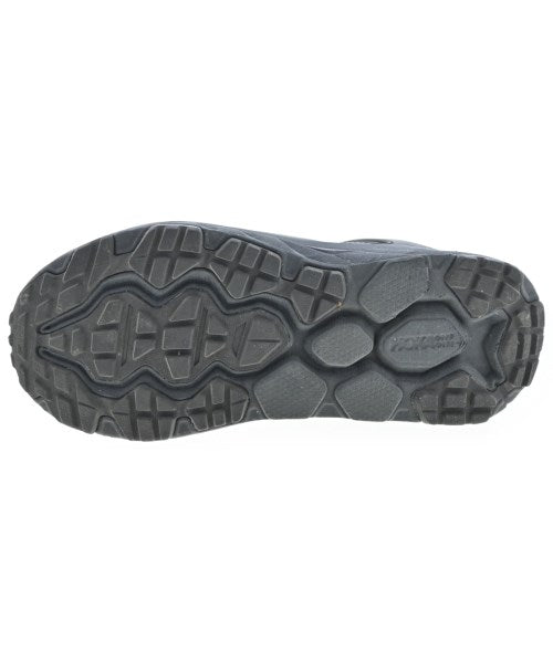 HOKA ONE ONE 運動鞋
