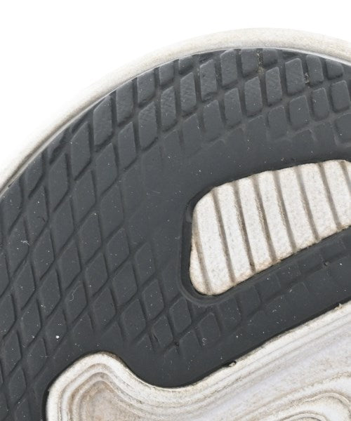 HOKA ONE ONE 運動鞋