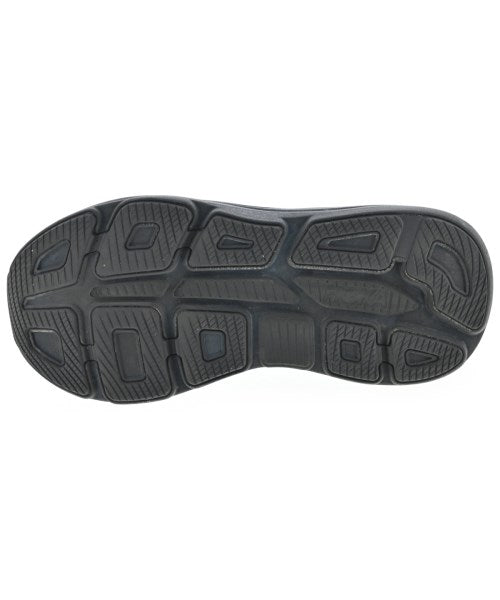 HOKA ONE ONE 運動鞋