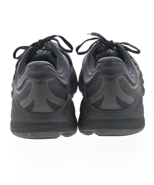 HOKA ONE ONE 運動鞋