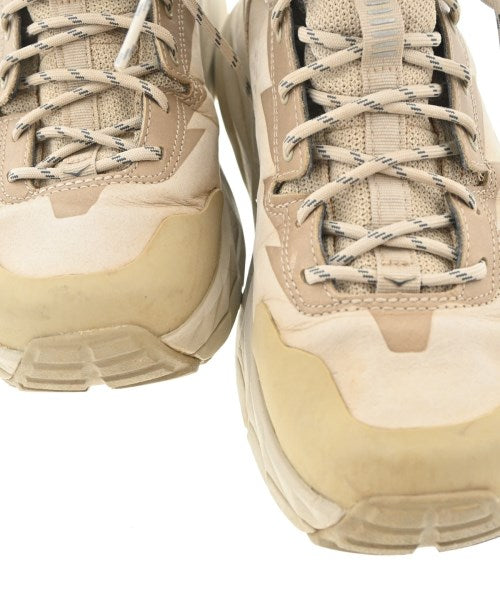 HOKA ONE ONE 運動鞋