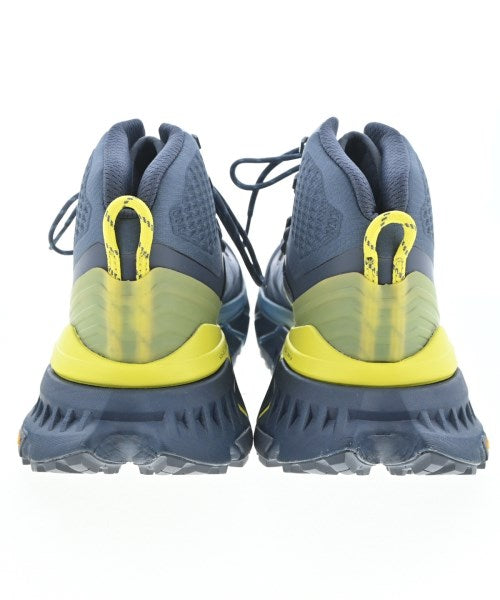 HOKA ONE ONE 運動鞋