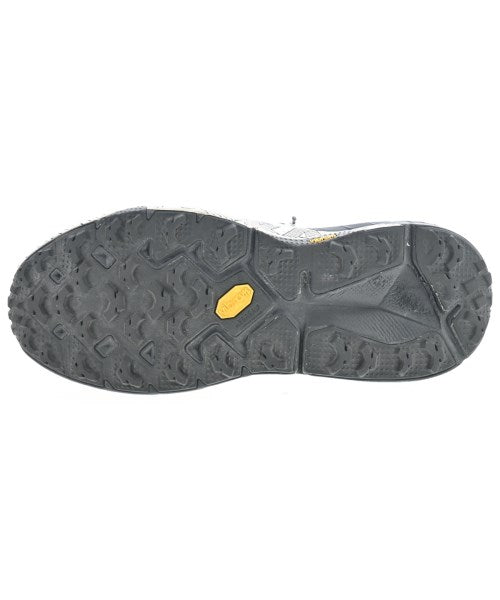 HOKA ONE ONE 運動鞋