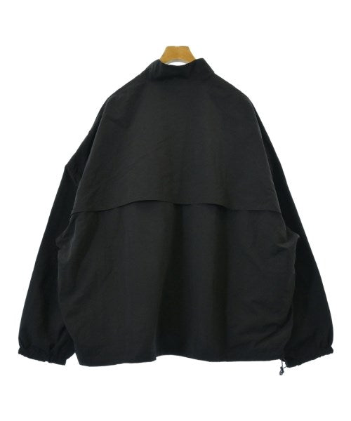 TENHALF 山系外套