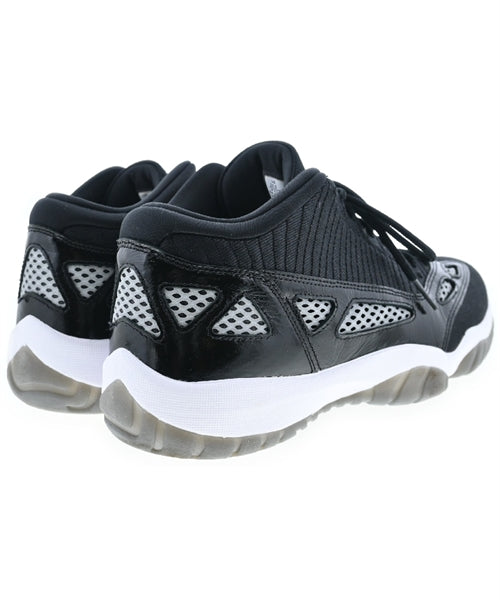 NIKE 運動鞋