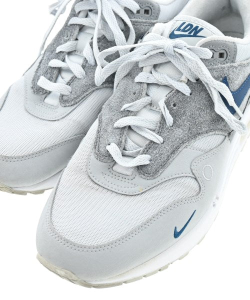 NIKE 運動鞋
