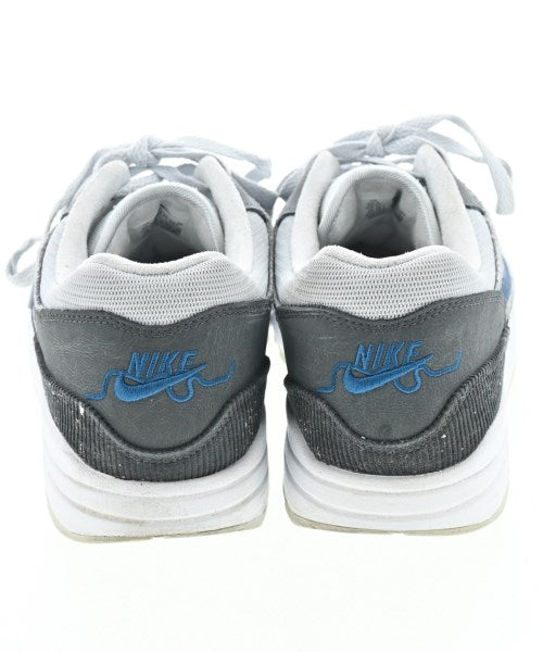 NIKE 運動鞋