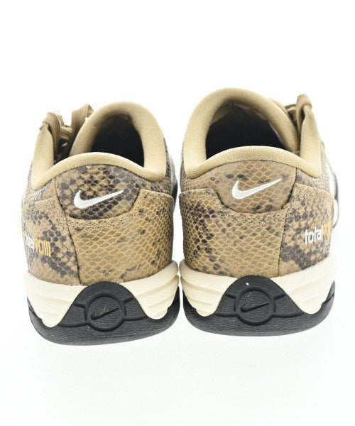NIKE 運動鞋