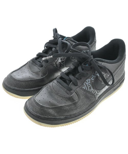 NIKE 運動鞋