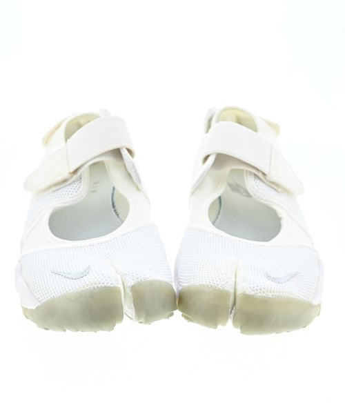 NIKE 運動鞋