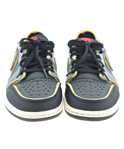 NIKE 運動鞋