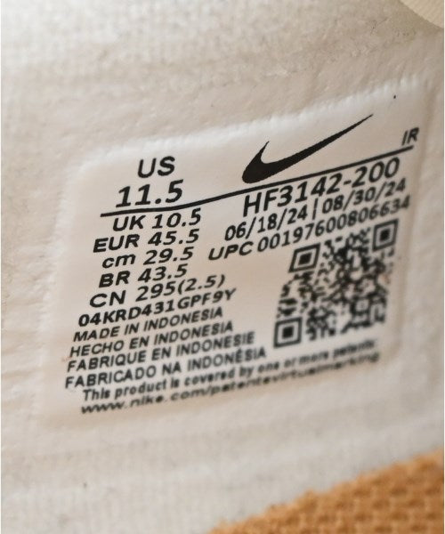 NIKE 運動鞋