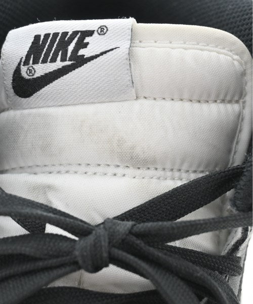 NIKE 運動鞋