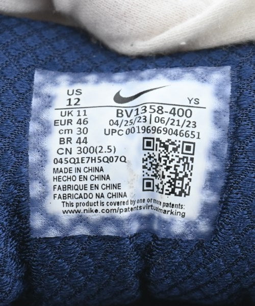 NIKE 運動鞋