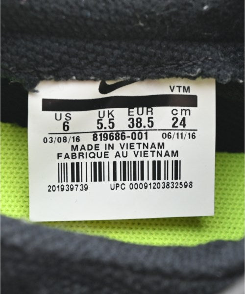 NIKE 運動鞋