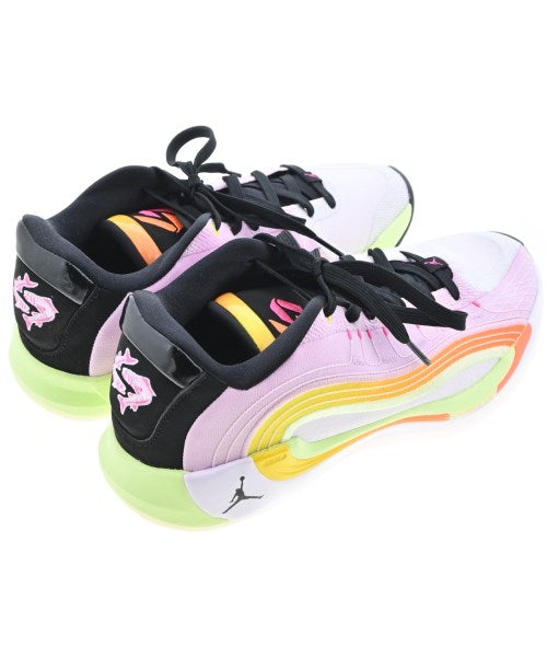 NIKE 運動鞋