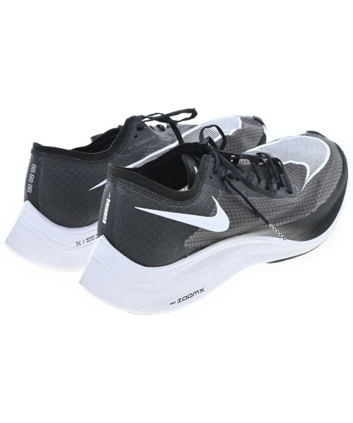 NIKE 運動鞋