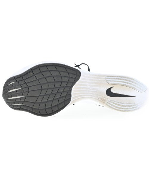 NIKE 運動鞋