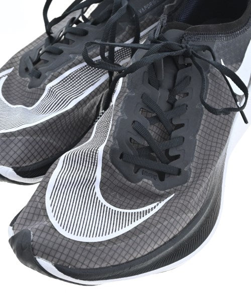 NIKE 運動鞋