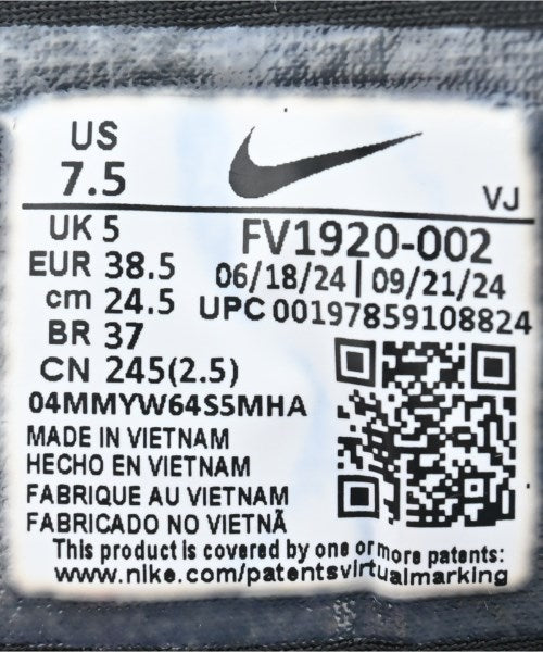 NIKE 運動鞋
