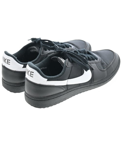 NIKE 運動鞋
