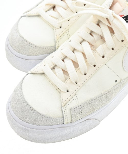 NIKE 運動鞋