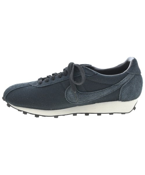 NIKE 運動鞋