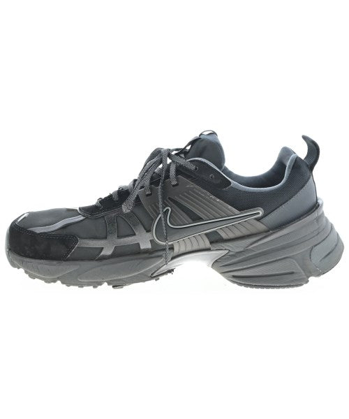 NIKE 運動鞋