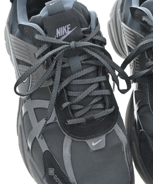 NIKE 運動鞋