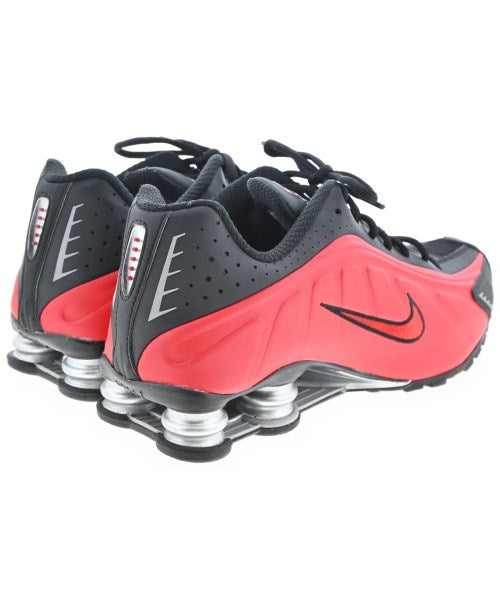 NIKE 運動鞋