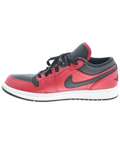 NIKE 運動鞋