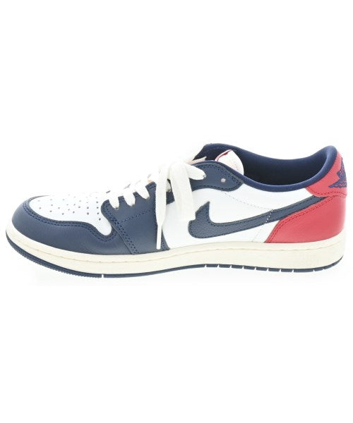 NIKE 運動鞋