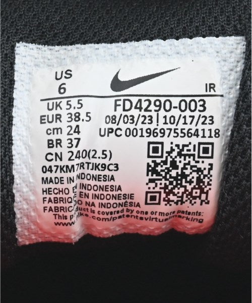 NIKE 運動鞋