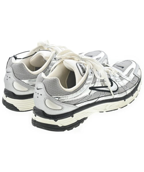 NIKE 運動鞋