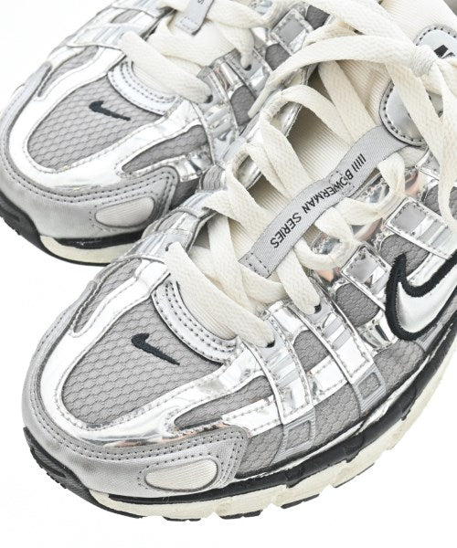 NIKE 運動鞋