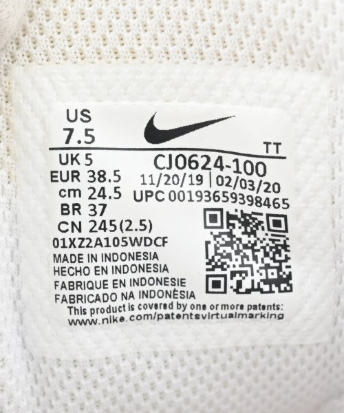 NIKE 運動鞋