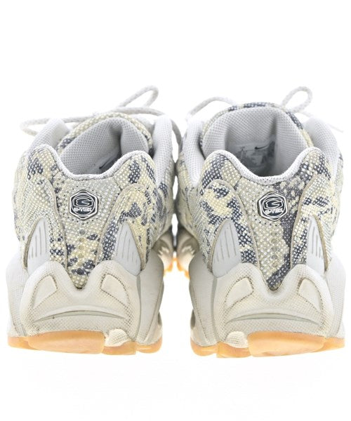 NIKE 運動鞋