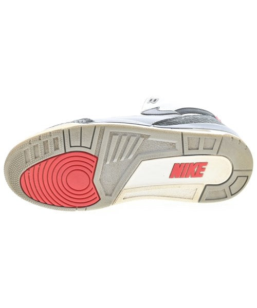 NIKE 運動鞋