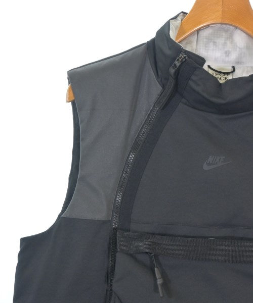 NIKE 羽絨夾克/背心