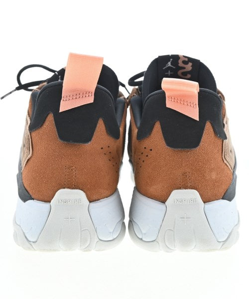 NIKE 運動鞋
