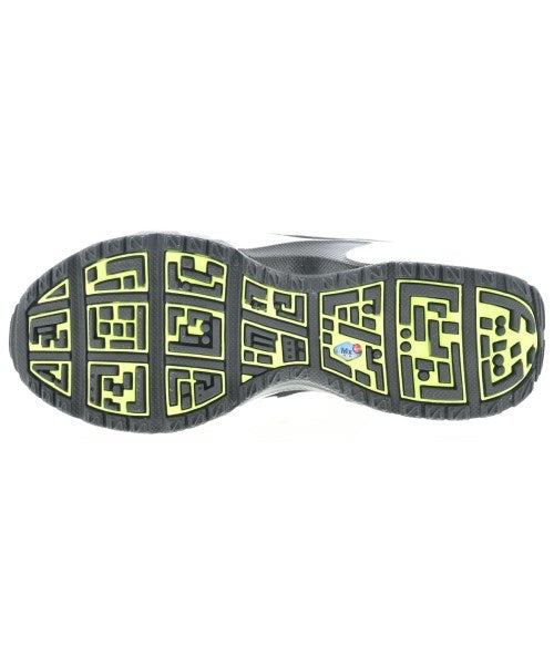 NIKE 運動鞋