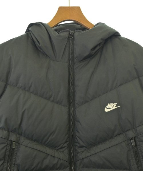 NIKE 羽絨夾克/背心
