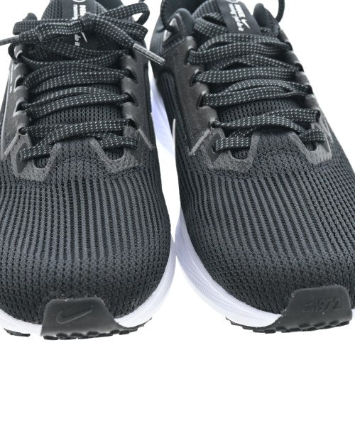 NIKE 運動鞋