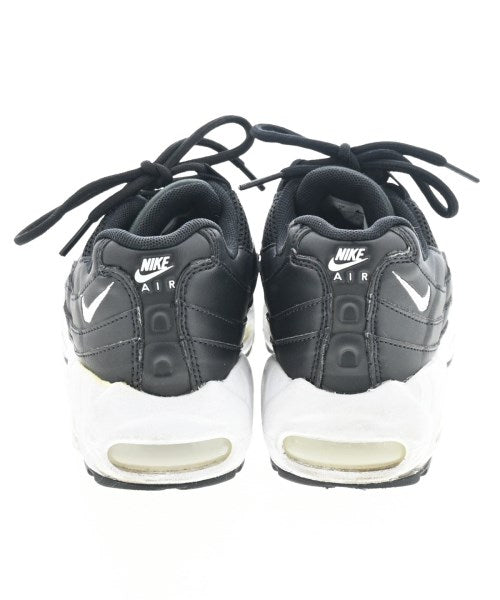 NIKE 運動鞋