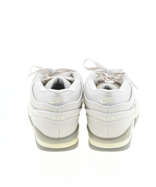 NIKE 運動鞋