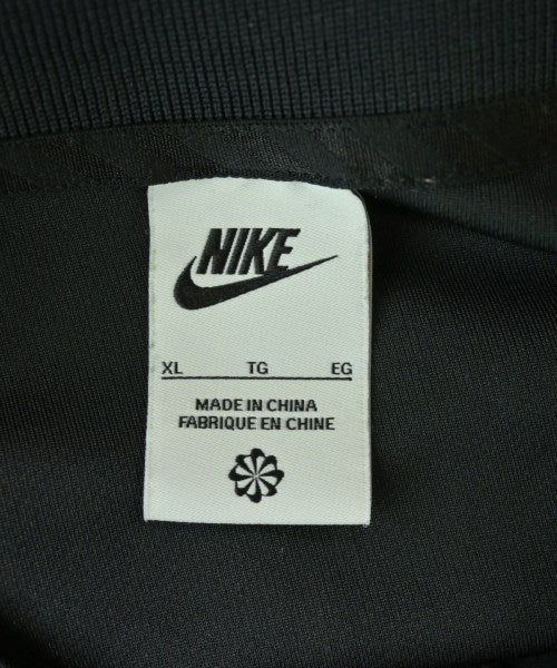NIKE T恤/上衣