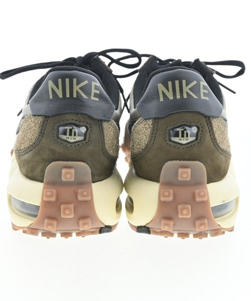 NIKE 運動鞋