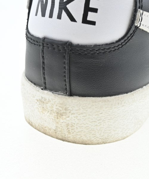 NIKE 運動鞋